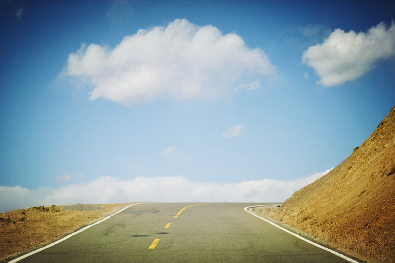 峰回路轉(zhuǎn)—四川成渝高速公路股份有限公司成渝分公司鐘夢影_副本