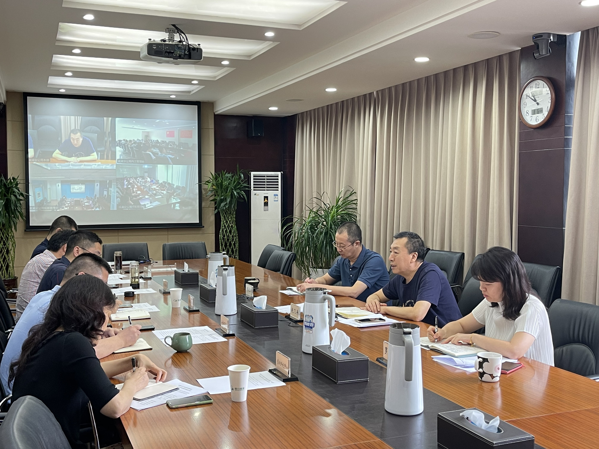 8.4+群團工作部 曾恒+公司召開2022年勞動競賽半年工作總結(jié)會_副本